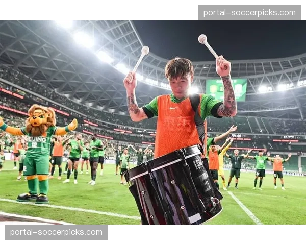 球迷众筹成功,布雷斯特客场远征军人数创队史纪录 球迷众筹成功,布雷斯特客场远征军人数创队史纪录